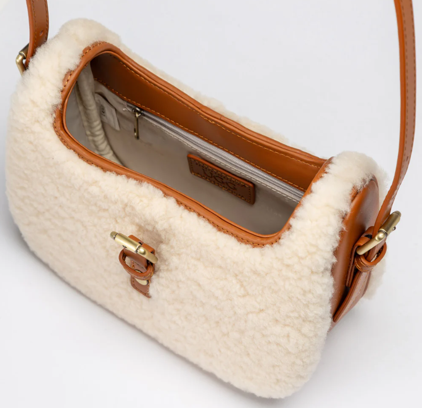 Ozwear Ugg Fluffy Shoulder Bag ozb002