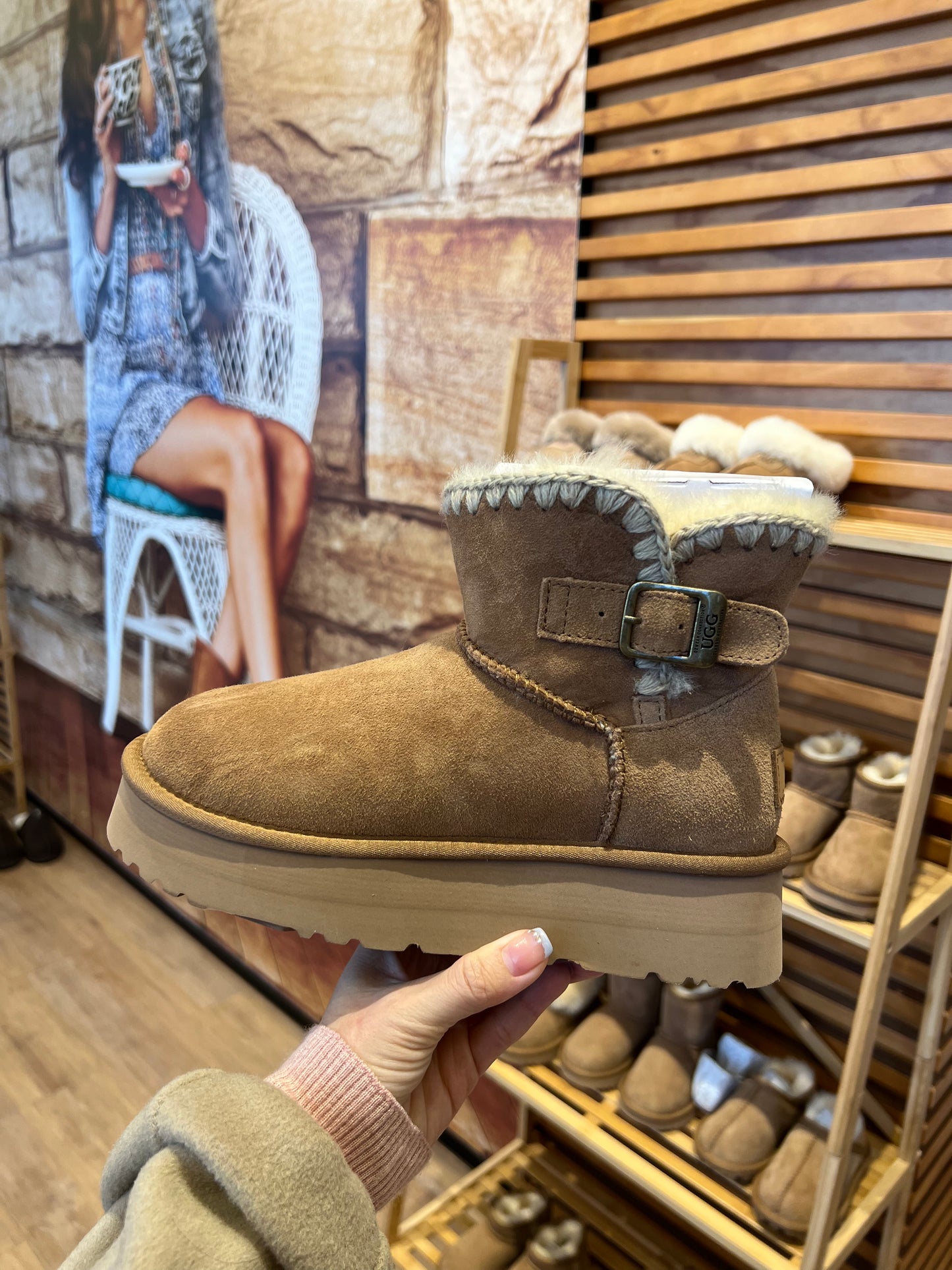Ozwear Ugg Eskimo Buckled Platform Mini Boots ob818p