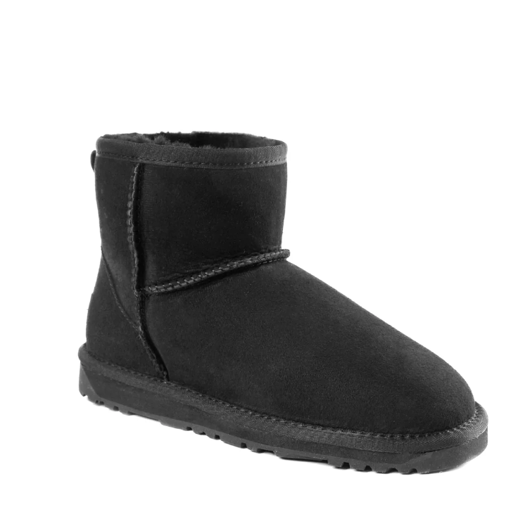 Ozwear Ugg Classic Mini Boots (Water Resistant) ob360