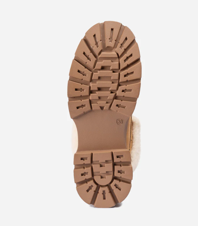 Ozwear Ugg Alex Lace-Up Boots ob921