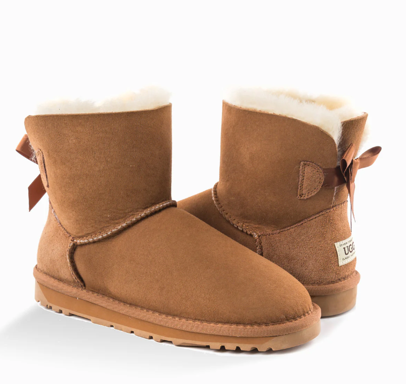 Ozwear Ugg Classic Mini Bailey Bow Boots (Water Resistant) ob365